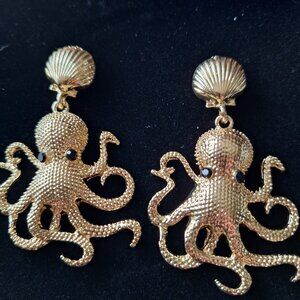 Earrings  octopus  gold tone